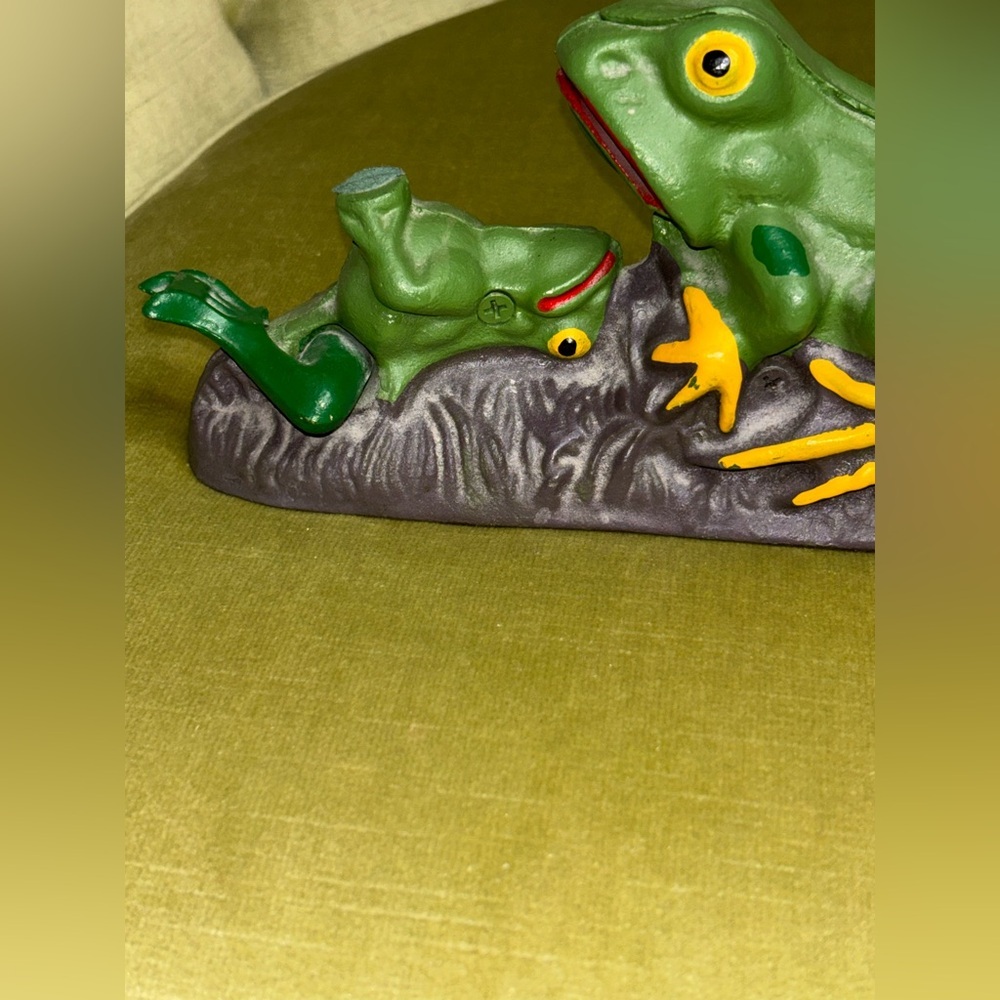 Vintage/Retro Style Frogs Mechanical Coin Bank Cast Iron Collectible​ - Picture 7 of 9